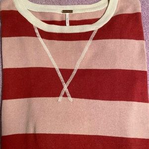 Free People Sz XS light weight sweater